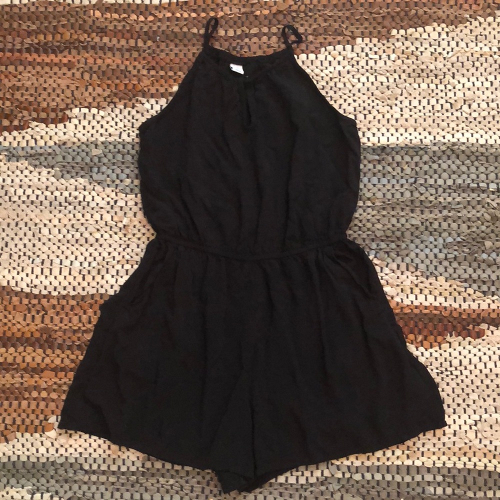 Old Navy Black Tank Romper sz S